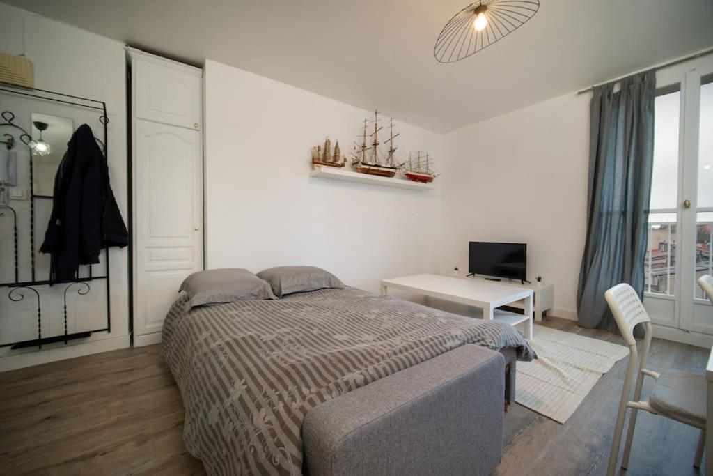 Fully Equipped Apartment Balcony Sleeps 7 Wifi Marseille Extérieur photo