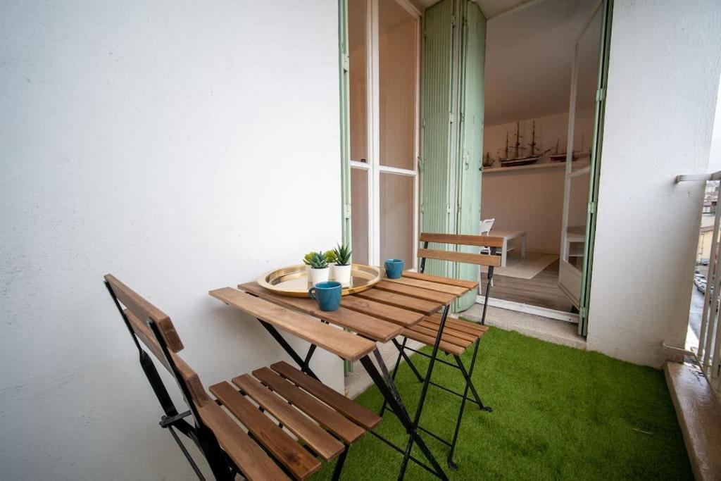 Fully Equipped Apartment Balcony Sleeps 7 Wifi Marseille Extérieur photo